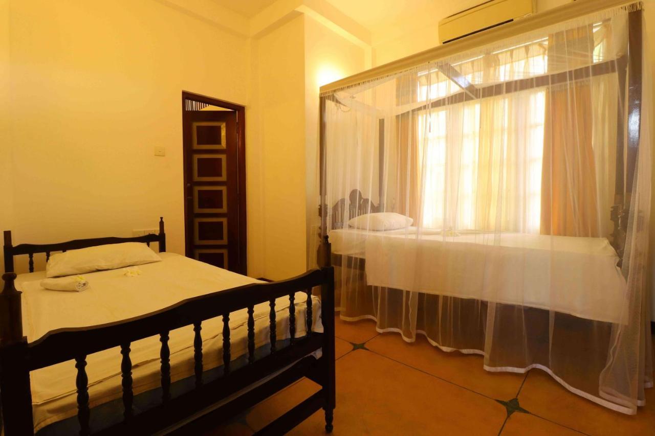 Hotel Susantha Garden ベントータ エクステリア 写真