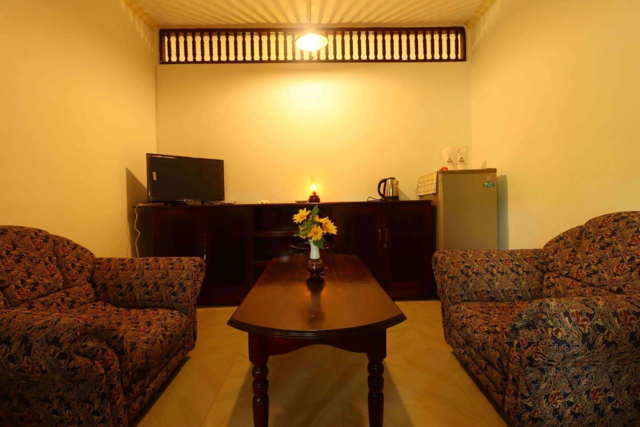 Hotel Susantha Garden ベントータ エクステリア 写真